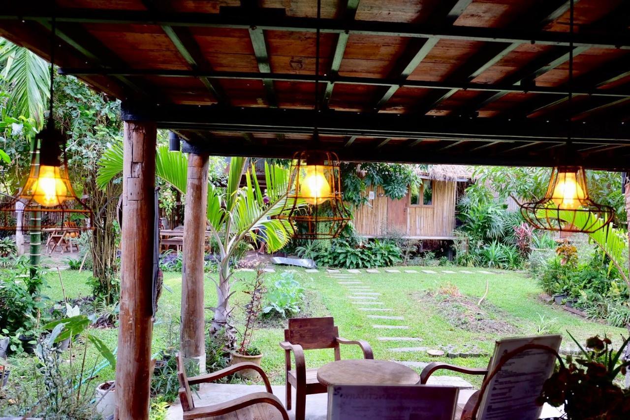 Lanna House Lanna Hut Chiangmai Bed & Breakfast Chiang Mai Exterior photo